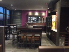 Theke der neuen Sky Lounge Eröffnung ca. Ende August Anfang September